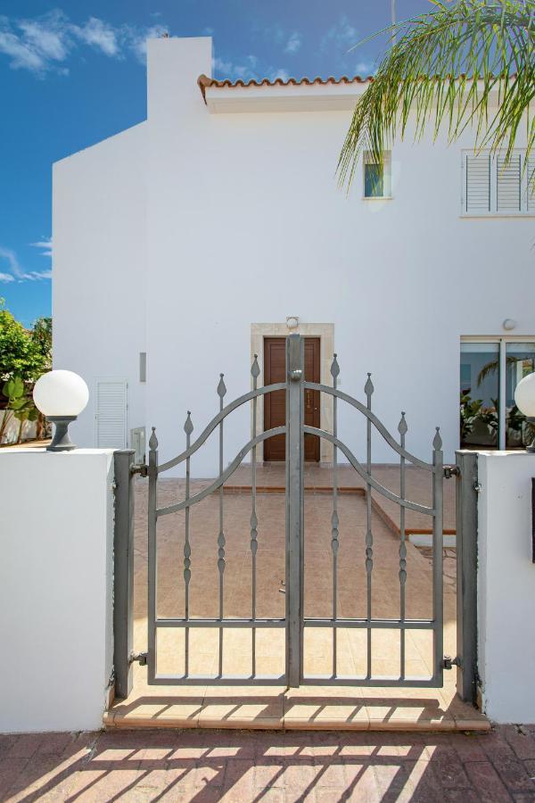 Villa Nova Protaras Eksteriør bilde